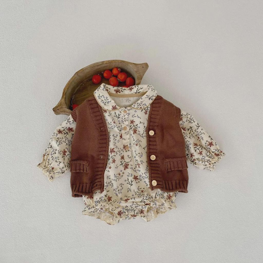 Autumn 2024 Baby Girl Cotton Romper: Printed, Lapel, Puff Sleeves, Long Sleeve, Loose Fit, Triangle Design for Crawling.