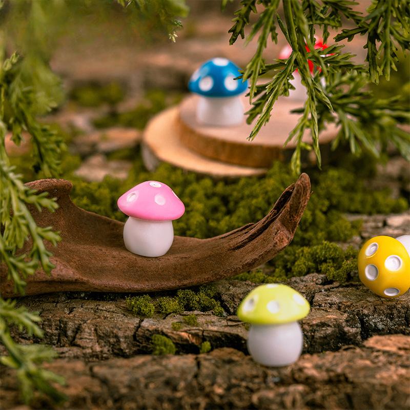 Colorful Mushroom Micro Landscape Moss Set Decoration Plush Home Decoration Resin Craft Decoration Small Decoration