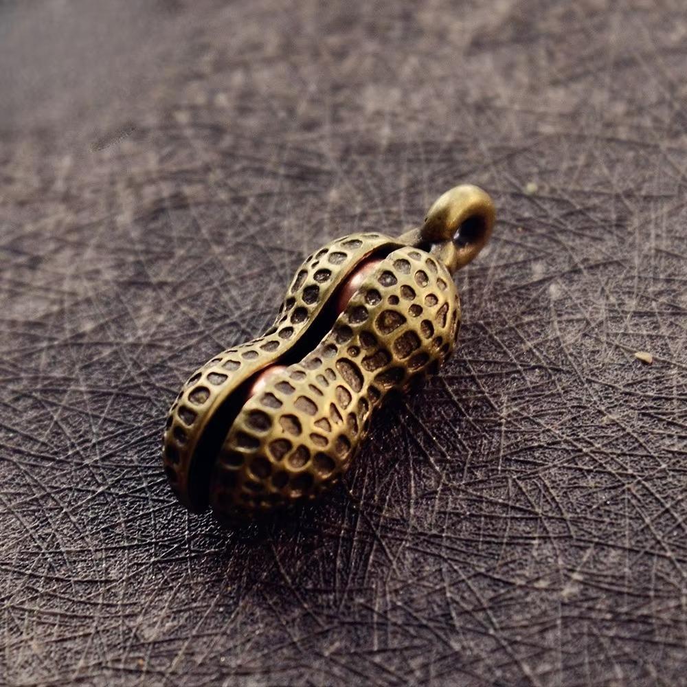2pcs Vintage Brass Peanut Sculpture Biomimetic Ornament Creative Craft Gift Diy Keychain Pendant Decor