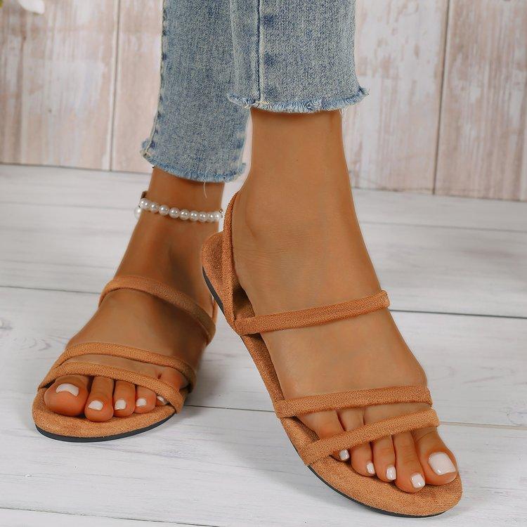 New Korean Version of Thin Strap Low Heel Square Heel Sandals, Comfortable and Versatile, Students Wear Two Women's Sandals with One Word
