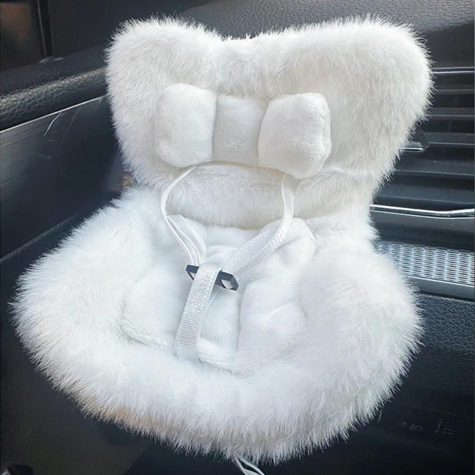 For Labubu Cartoon Plush Safety Seat Cute Doll Air Outlet Aromatherapy Decoration High-Grade Car Interior Decoration Accessories