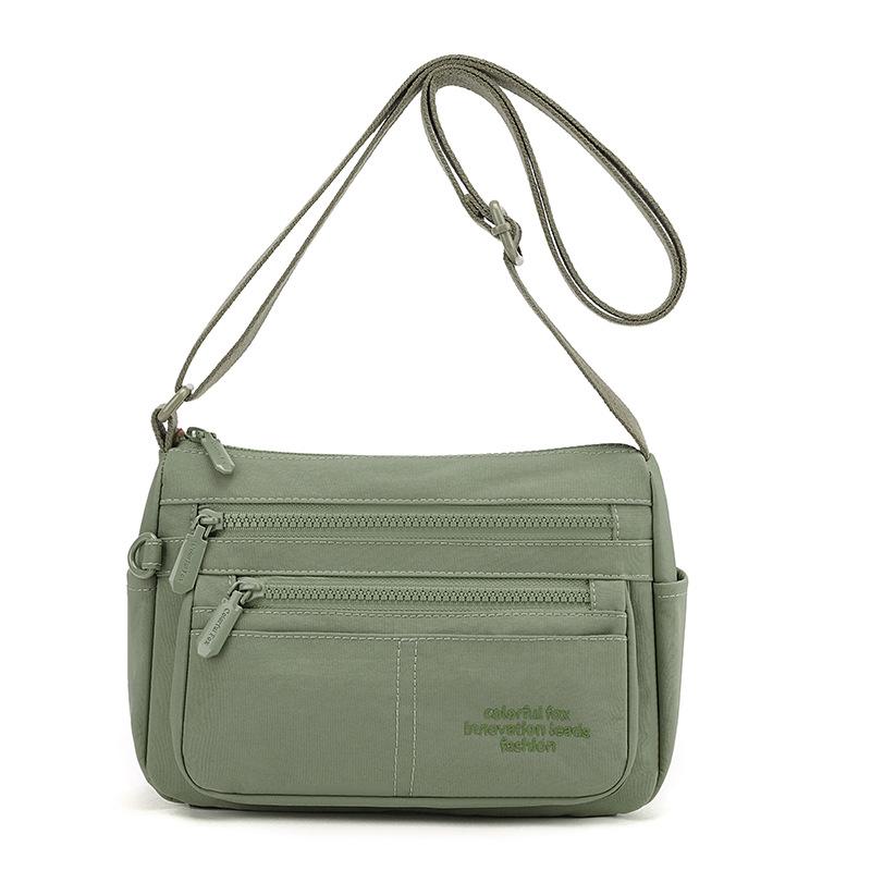 New 2025 Women's Versatile Nylon Shoulder Bag Simple Casual Commuter Light Messenger Bag