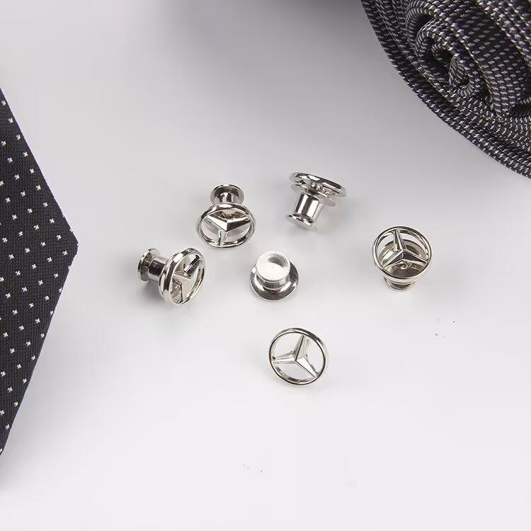 Mercedes Star Emblem Hollowed-out Company Logo Brooch For Mercedes Benz C117 W117 E COUPLE C207 C205 A205 W218 C218 Accessory QX3