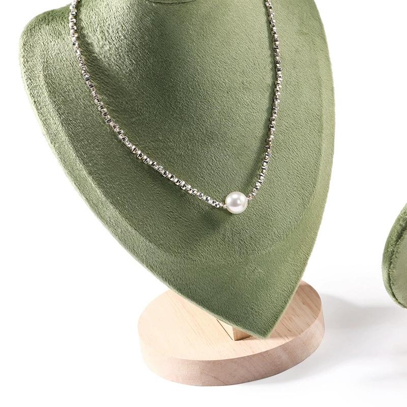 Elegant Velvet Necklace Display Stand With Wood Base Mannequin Bust Pendant Bracelet Jewelry Storage Rack Counter Showcase Props