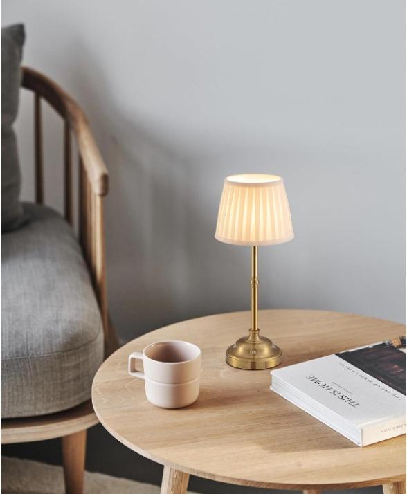 Modern Gold Dimmable Dining Table Atmosphere Night Light Bedside Rechargeable Fabric Cordless Led Table Lamp