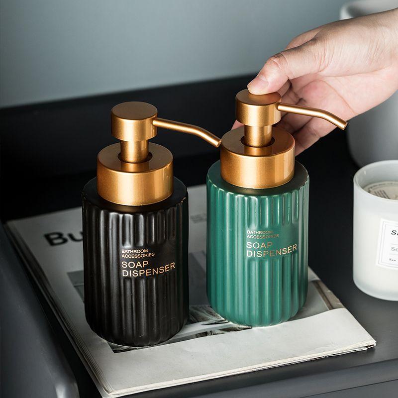 Creative Hotel Bathroom Portable Lotion Bottle Foaming Pressed Shampoo Bottle Gold Striped Soap Dispenser Bathroom Accessories