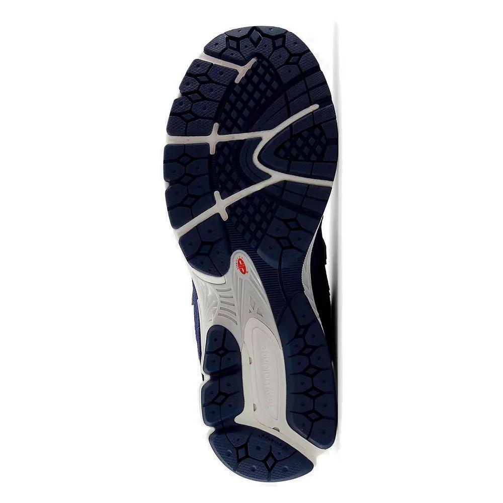 New Balance Кросовки M2002