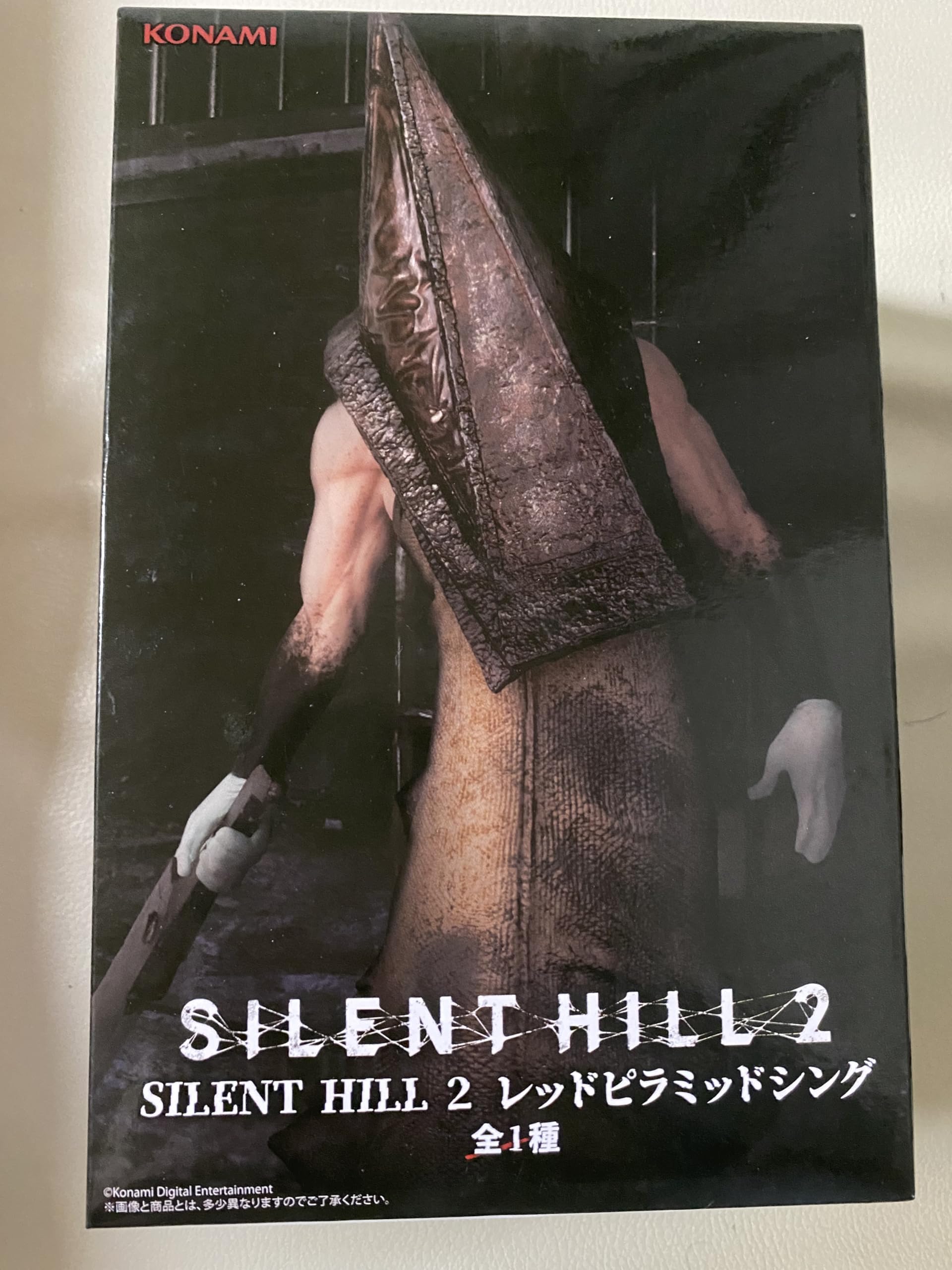 Фигурка Красная Пирамида из Silent Hill 2