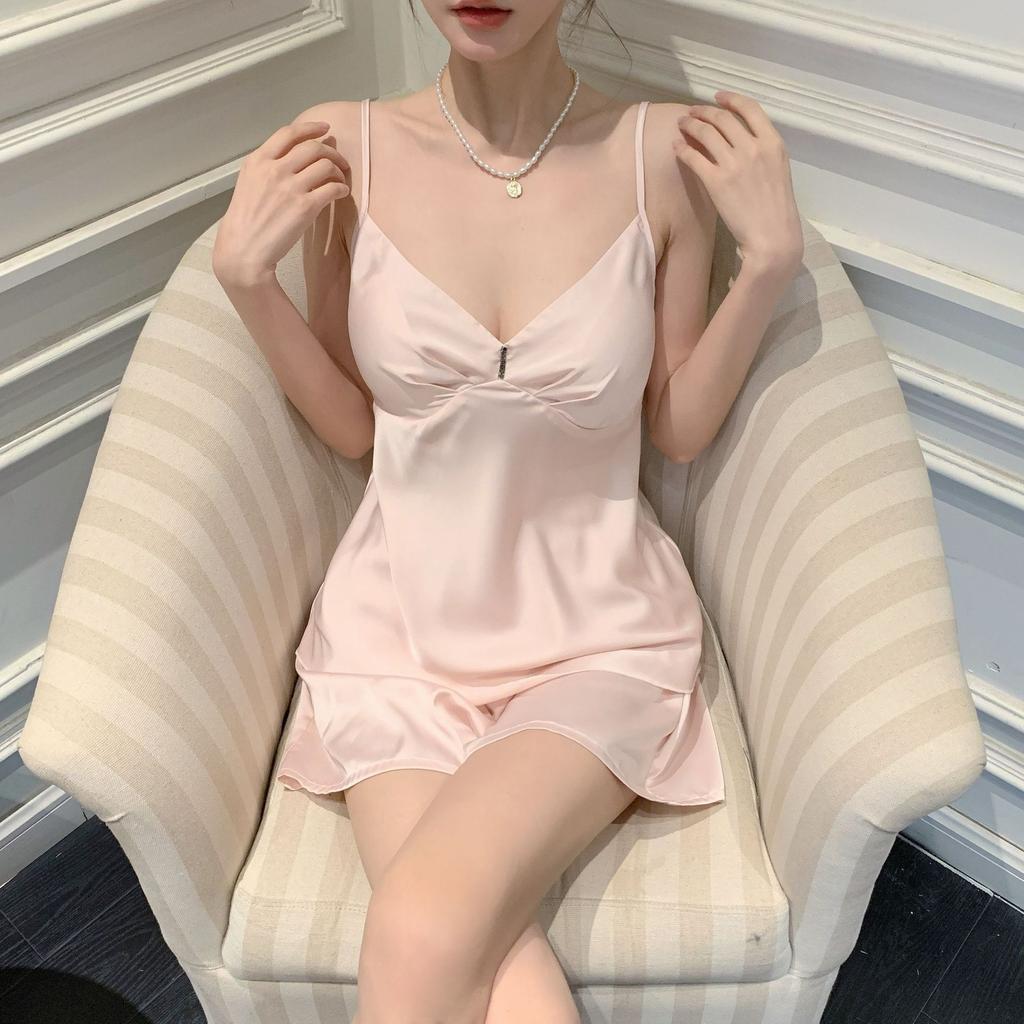 1011 new French mood suspender shorts pajamas are simple and generous, summer ice silk pajamas with chest pads, advanced sense