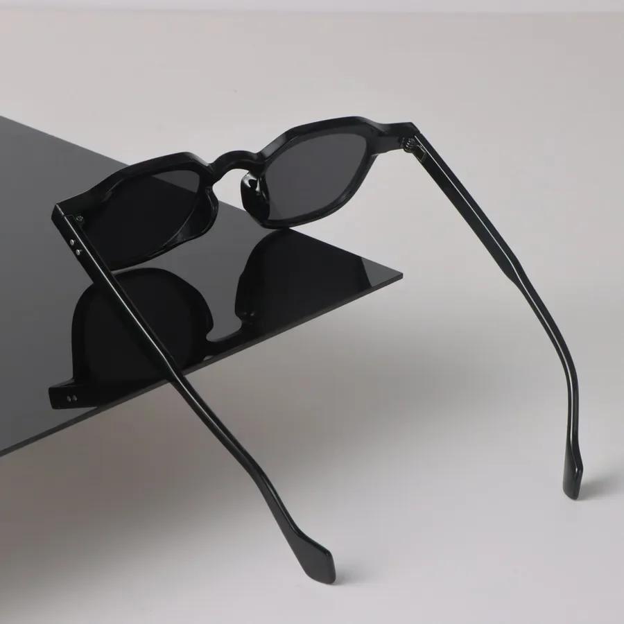 Designer Square Sunglasses Women Men Vintage Black Sun Glasses Fashion Personality Eyewear Mirror Lens Sexy Brand