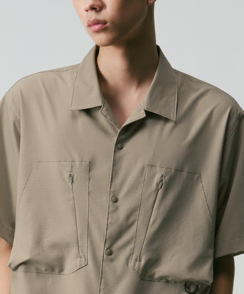 Musinsa Standard [City Leisure] Airy Dot Utility Short Sleeve Shirt [Grayish Beige]