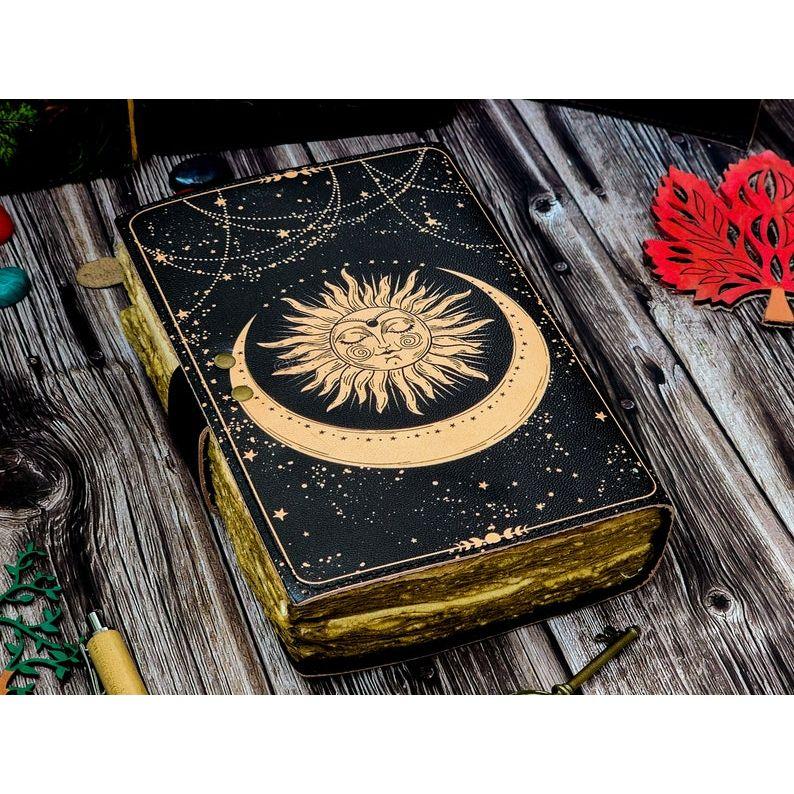 Sun Moon Vintage book for Men Women 200 Handmade pepar with Loc for Traveling Sketchbook poetry Notebook Birthday gifts For him pegan book