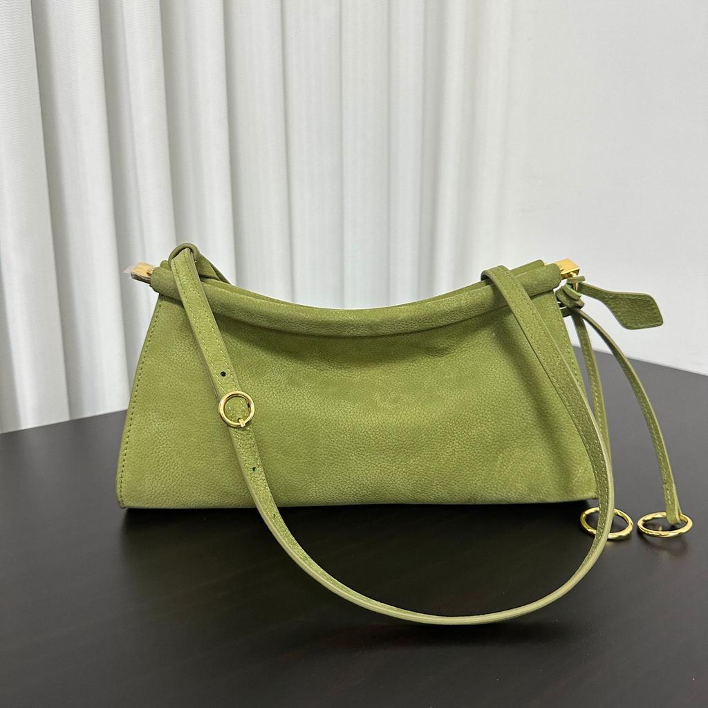 French niche design minimalist style cowhide shoulder armpit bag commuting simple fashion versatile women's fashion baguette bag