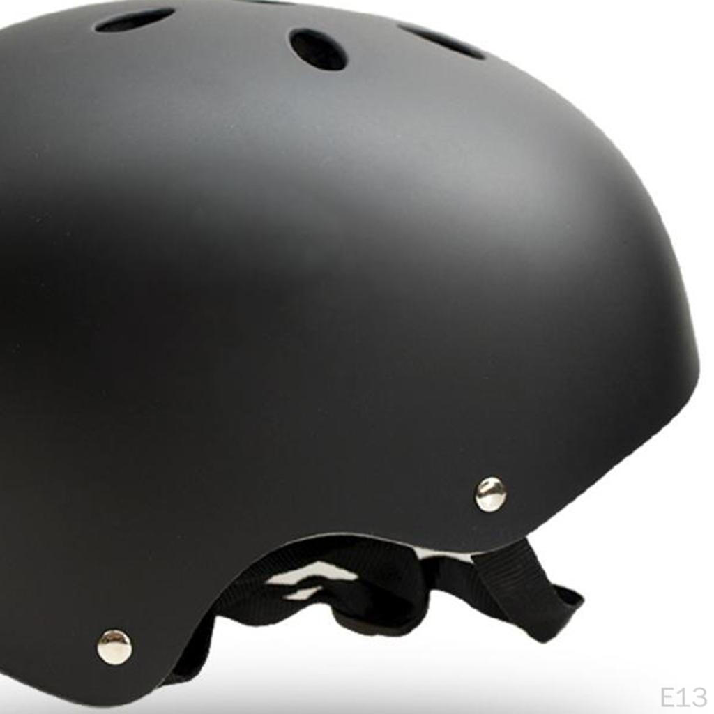 Casque de Skateboard, Casque Dur pour Skateboard et Roller - Tailles au choix, convient à la plupart des gens