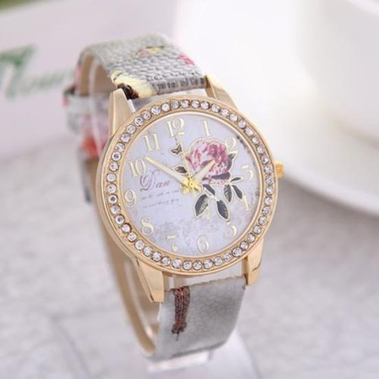 Fashion Women Rhinestone Wrist Watch Casual Rose Pattern Quartz Wristwatch