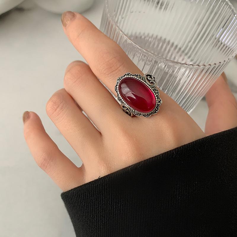 

Personality Retro Exaggeration Big Garnet Stone Thai Silver Female Wedding Ring Hand Jewellery Accessories Never Fade Gifts resizable
