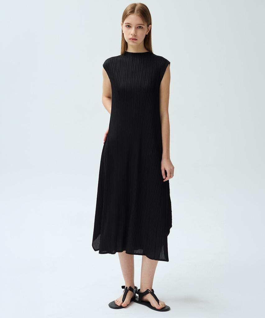 Waiowai Essential Slit Pleated Dress_2 Colors