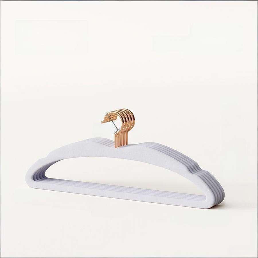 Velvet Coated Clothes Hangers For Shirts Dresses Pants And Suit Storage