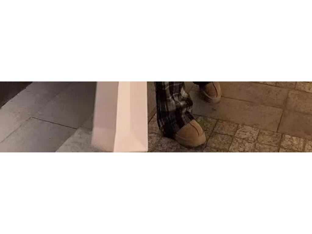 145 Women's Brown Vintage Plaid Wide-Leg Pants, High Waist, Fleece-Lined, Petite Size, Casual Autumn/Winter Style.