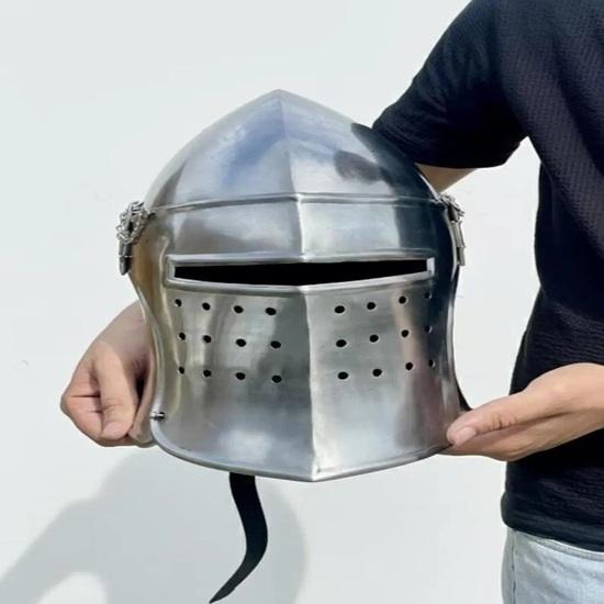 Medieval Knight With Steel Crusader Helmet Gothic Full Face Armor LARP Reenactment Cosplay Helmet Gift
