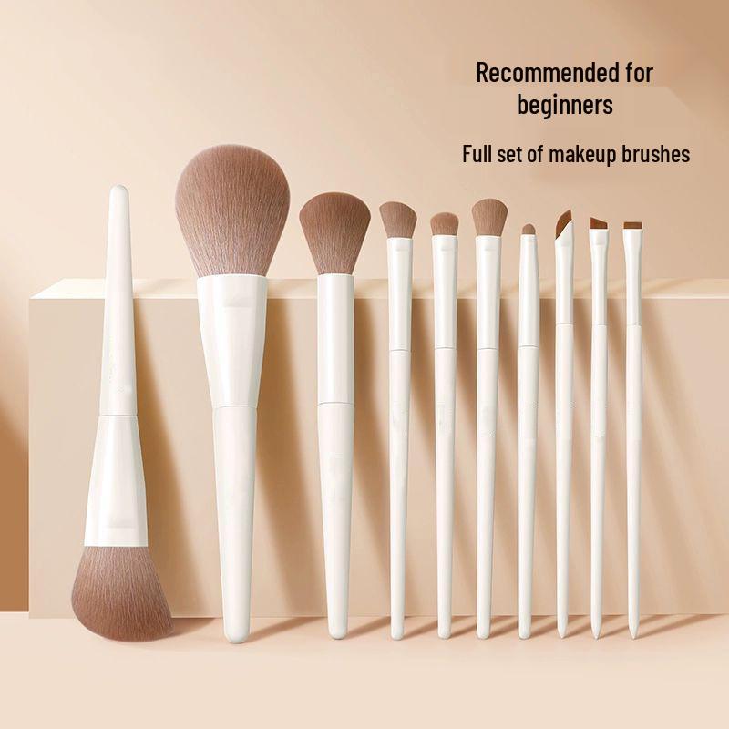 Cheng Shian's Yun Porcelain Makeup Brush Set: Eyeshadow, Blade, Scythe, Eyeliner, and Powder Brushes.