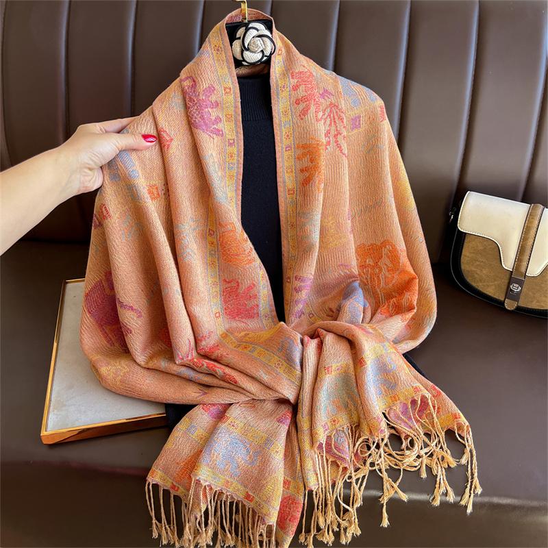 Bohemian Autumn Paisley Cashmere Shawl for Women Jacquard Pashmina Warm Winter Scarves Print Design Lady Foulard Stoles Scarf