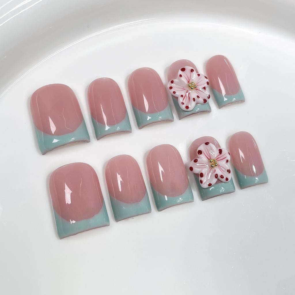 10pcs Nude Pink Handmade Press On Nails Short Square Bow Flower Diamond French Tip Fake Nails