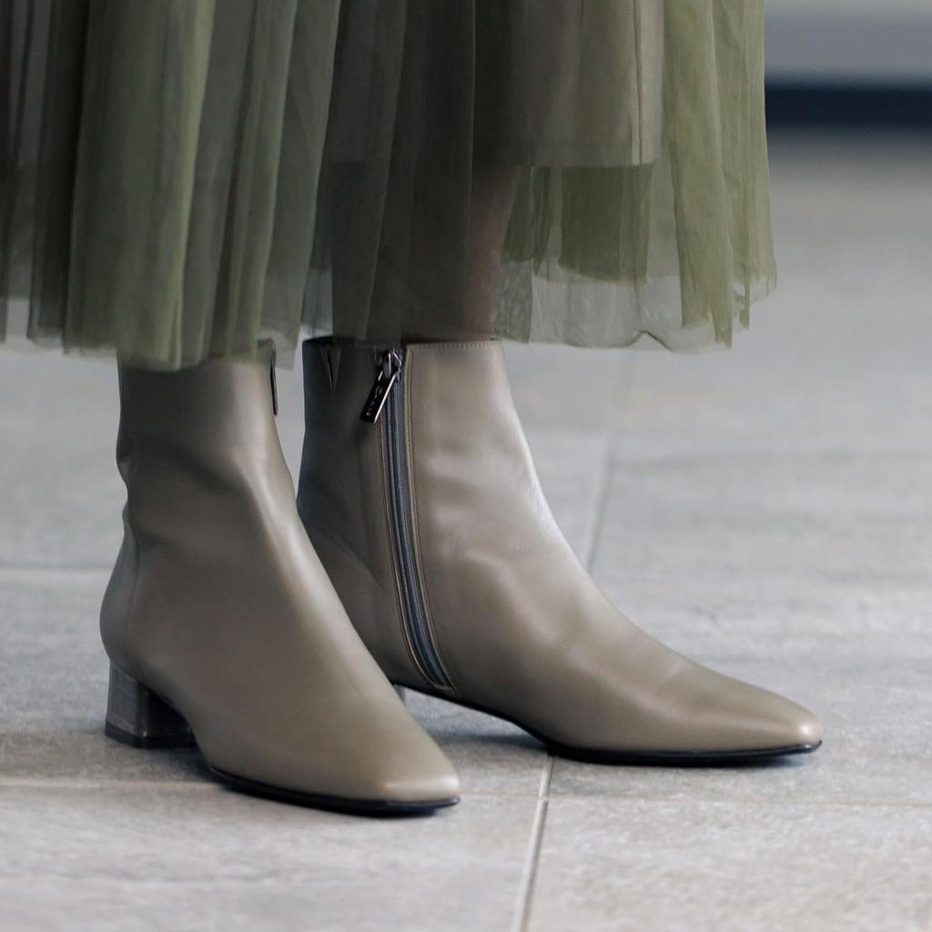 Toe Short Khaki 220 HIMIKO/Himiko/Square Boots/631402