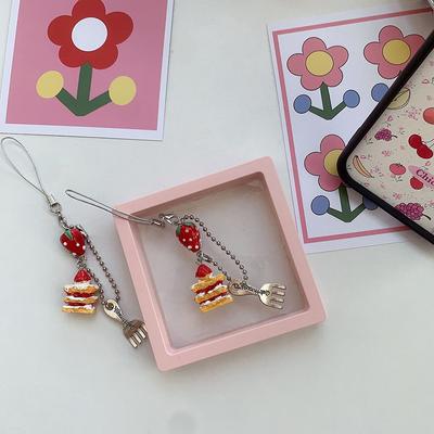 Niedlicher kleiner Dessert-Erdbeerkuchen-Telefonanhänger Schlüsselanhänger handgefertigte Perlen Airspods Hangings Ornamente CCD-Kamerakette