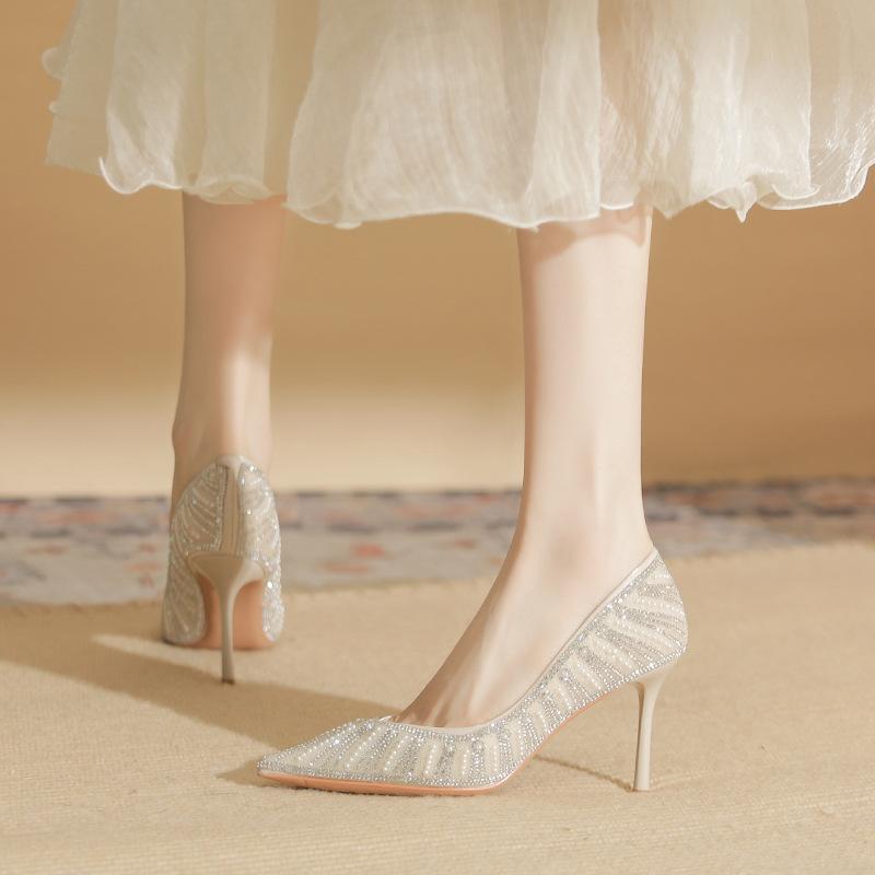 8867 [sheepskin] High Heels Women's Thin Heels 2025 New Pointed Rhinestone Pearl Temperament Shallow Mouth Single Shoes