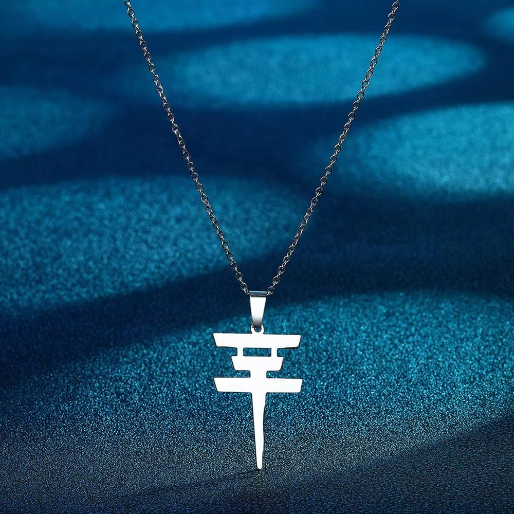 Jewelry for Resellers Hot Selling Tokyo Hotel Necklace Copper Chain Pendant Bill Cowlitz Logo