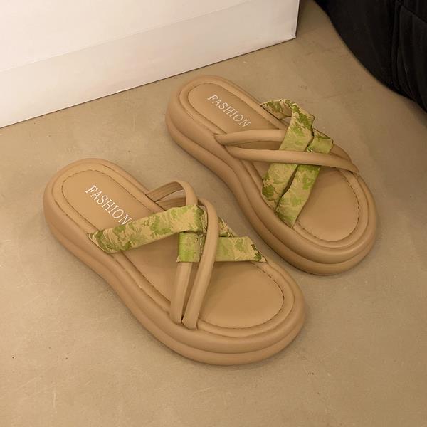 Fashion Female Shoes House Slippers Platform Luxury Slides Summer Clogs Woman 2025 Soft Designer Beach Concise Beach Shoes Slippers Casu