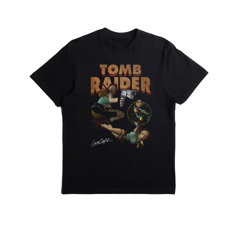 

Tomb Raider: Legacy of Atlantis Lara Croft Retro Game Poster Vintage Washed Oversized Black T-Shirt | Classic Action-Adventure Game Fan Unisex XXL бежевий