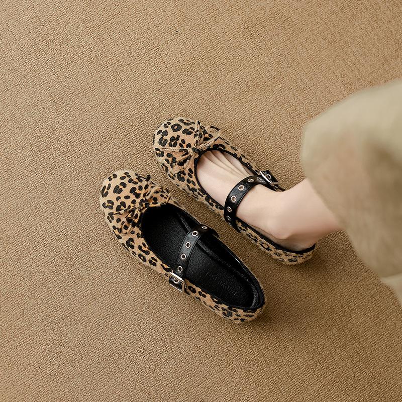 Fashion 2025 Spring Horse Hair Ballerinas Woman Leopard Bowtie Flats Shoes Leather Buckle Strap Mary Janes Ladies Ballets Furry Loafers