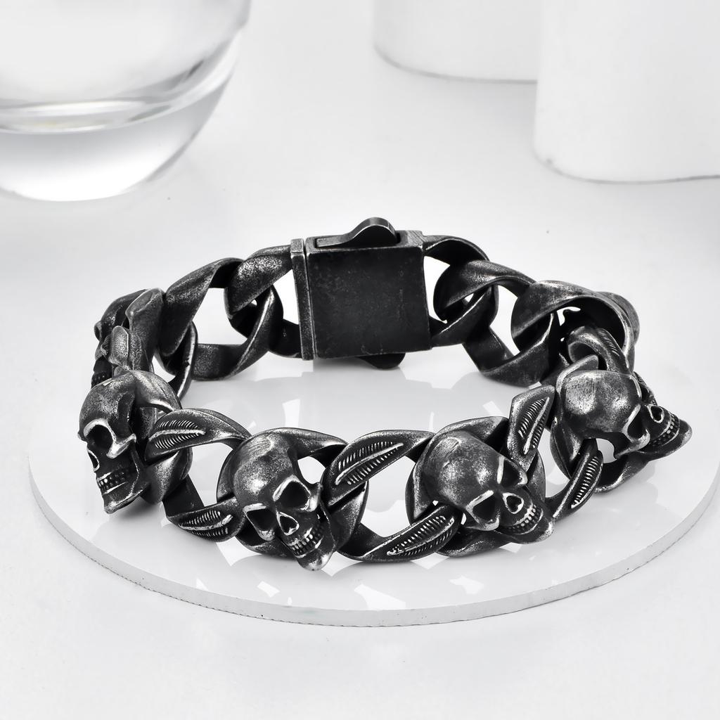 Hip-hop Accessories, New Titanium Steel Skull Men's Bracelets, Personalized Punk Domineering Bracelets for Men