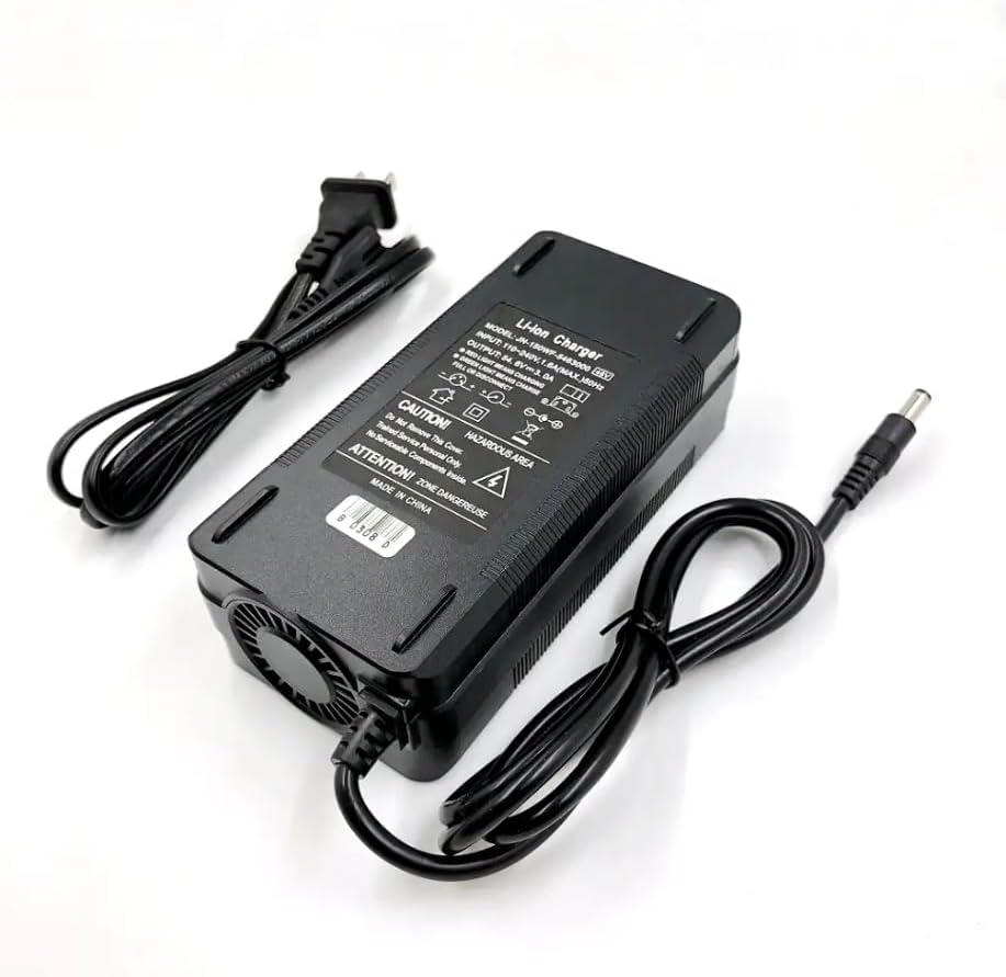 

Зарядное устройство для электрического скутера чёрный