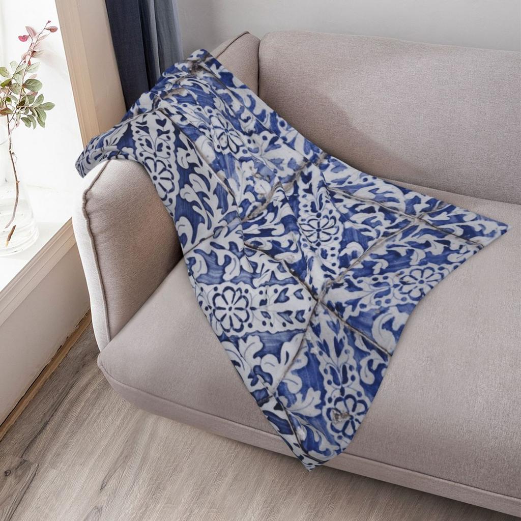 Portuguese Tiles Pattern - Azulejo Blue And White Floral Leaf Design Throw Blanket Large Warm Soft Plush Plaid Moving Blankets
