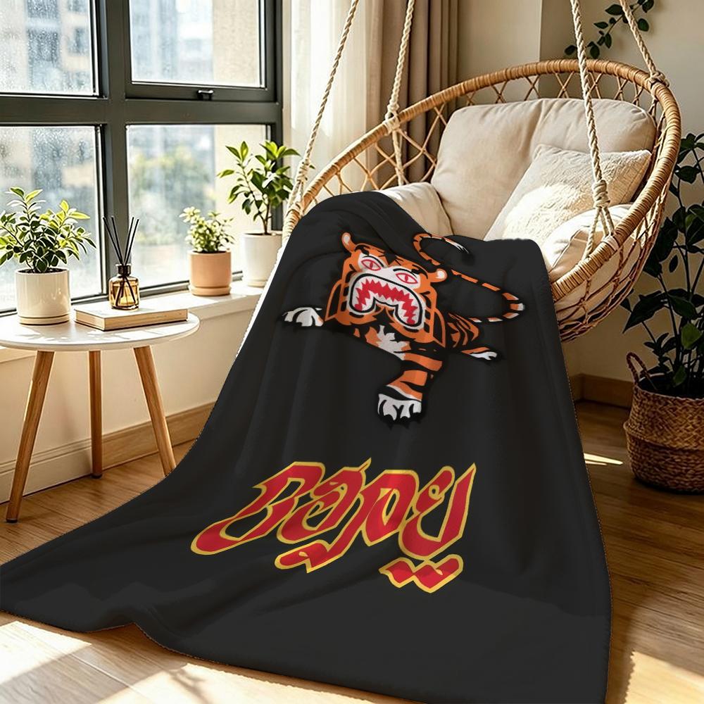 Streetwear Pop Art Collage Blanket Blanket Suitable For All Seasons Nap Blanket Machine Washable Digital Printing
