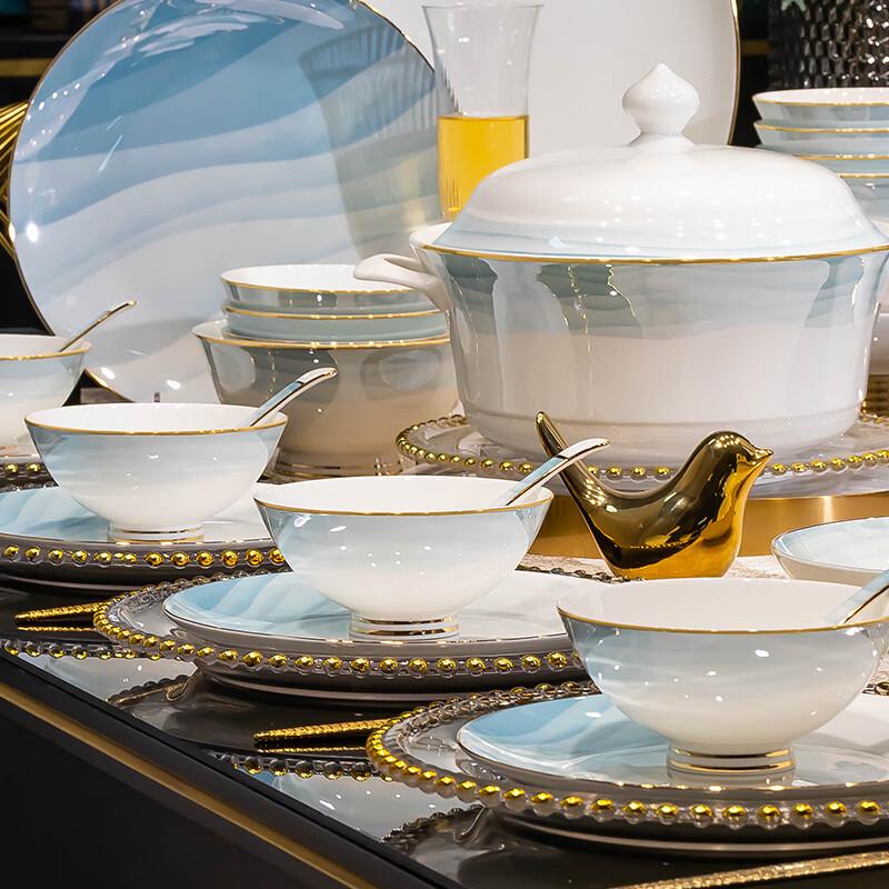 Hàndùn Jingdezhen Ink Landscape Bone China Dinnerware Set