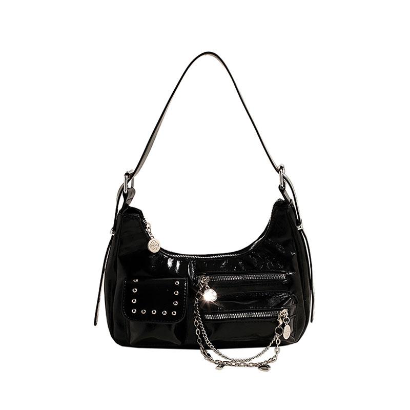 Spice Girl Persönlichkeit Schultertasche Mode High Street Kette Y2K Stil Achseltasche Damen Neu Nietendesign Motorradtasche