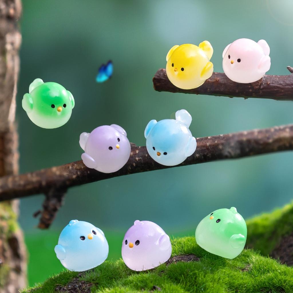 50Pcs Luminous Mini Resin Cute Small Skylark Chicken Figurine Micro Landscape Fairy Garden Miniatures Home Decor Diy Accessories