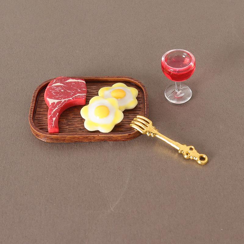 

1Set Dollhouse Simulated Steak Red Wine Glass Pasta Kit Model Dollhouse Kitchen Food Decoration Toy Dolls House Accessoreis