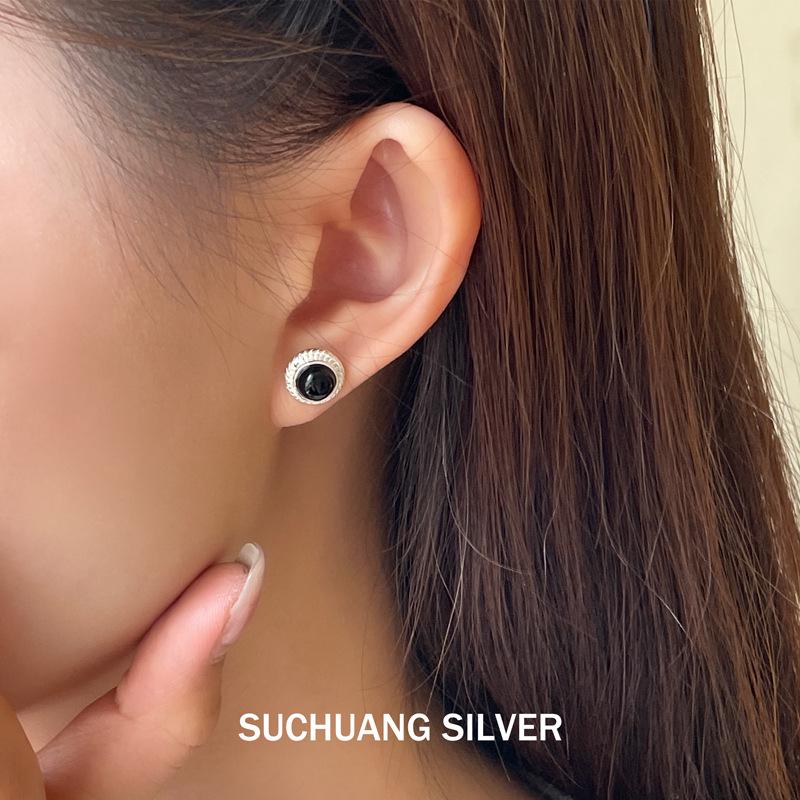 Su Chuang S925 Sterling Silver Black Agate Stud Earrings - Elegant French Style for Women
