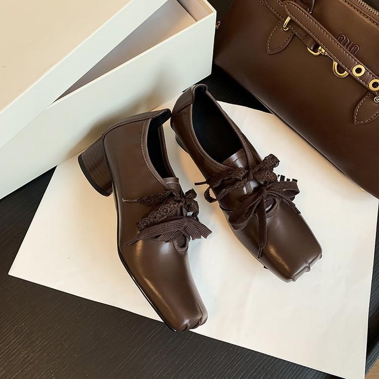 Niche retro square head ballet thick heel single shoes 2025 spring new lace-up small leather shoes~ pig head shoes