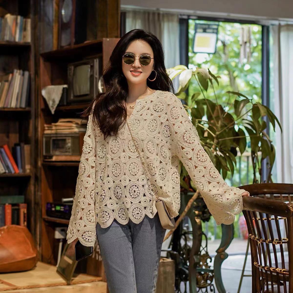 

2023 Осінній Ніжний Стиль Мереживна Сорочка та Спідниця Міді Комплект для Жінок One Size