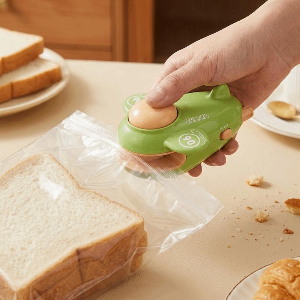 Plastic Snack Bag Sealer Aircraft Shape Mini Sealing Machine Food Preservation Sealing Clip  Picnic