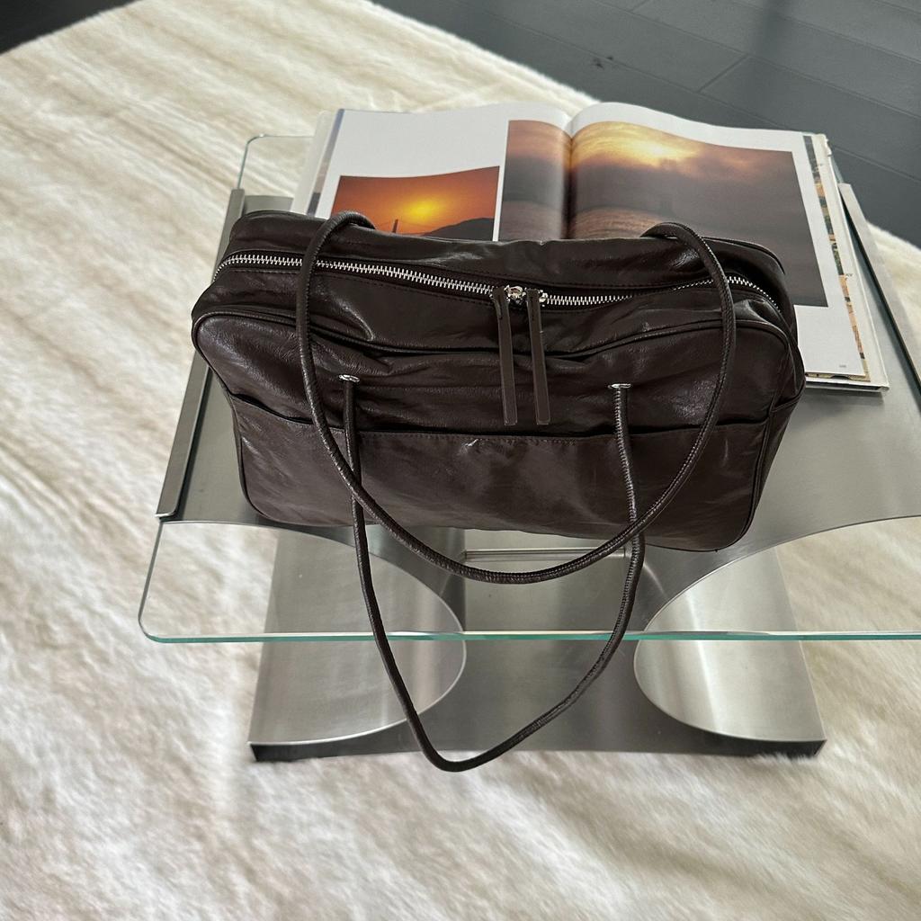 New Minimalist Single Shoulder Small Square Bag, Underarm Bag, PU Soft Leather, High-end Feel Handbag, Commuting Baguette Bag, Women's Bag