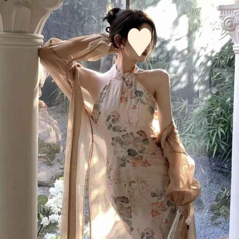 Nuovo cheongsam migliorato in stile cinese, nuovo per ragazza, temperamento di alta classe, stile sorella reale per le vacanze, vestito con scollo
