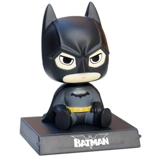 

Бэтмен Капитан Дерево Человек Супергерой Качающая головой Мультяшная кукла Украшение для автомобиля 01