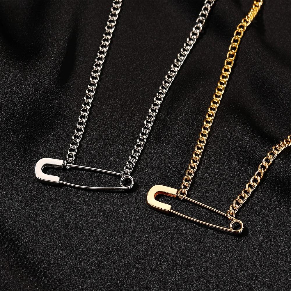 1pc Creative Pin Necklace with Unique Design, Simple Hairpin Collarbone Chain, Cool and Personal Pendant for Couples